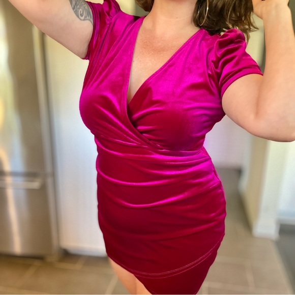 Fuchsia Crushed Velvet Dress - Picture 1 of 14